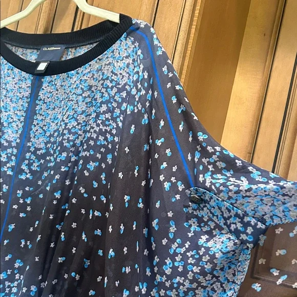 Roberto Cavalli Black and Blue Patterned Blouse - Picture 4 of 7